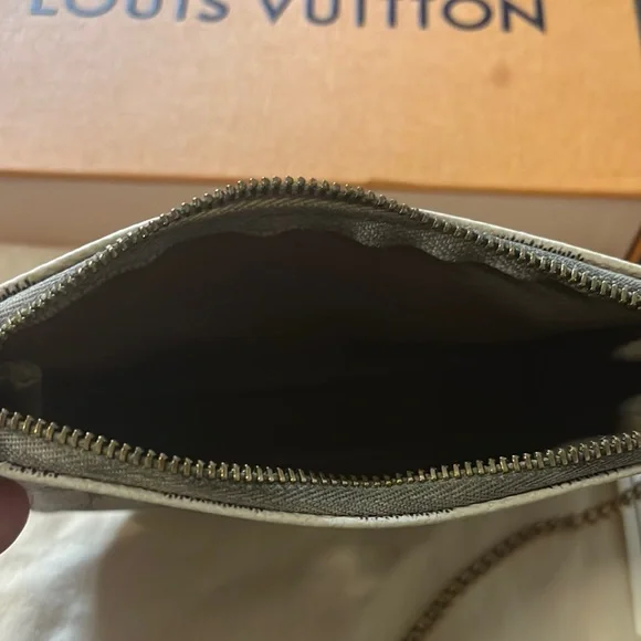 Louis Vuitton Cream and Blue Checkered Wristlet - Picture 7 of 14